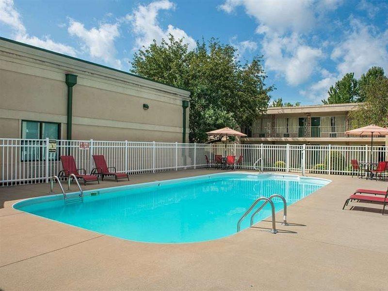 Days Inn By Wyndham Paducah Exterior foto
